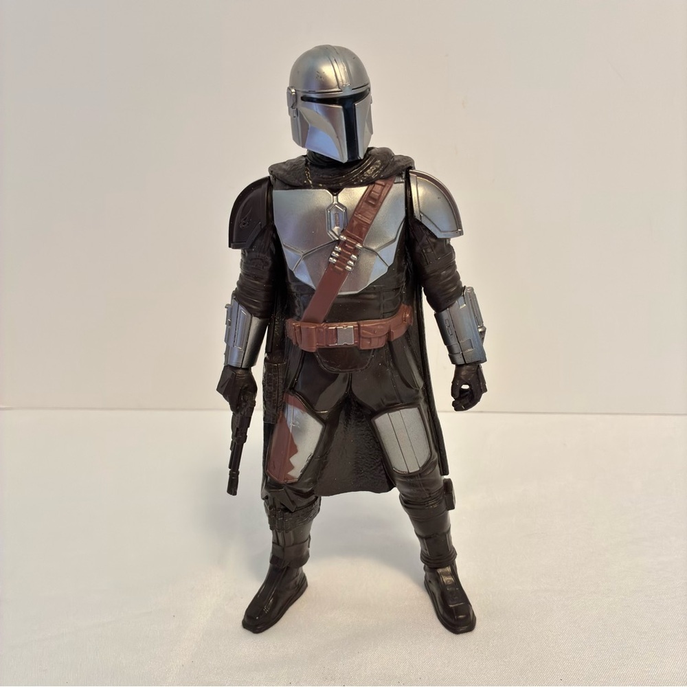 Disney Star Wars Hasbro The Mandalorian Posable Action Figure Toy